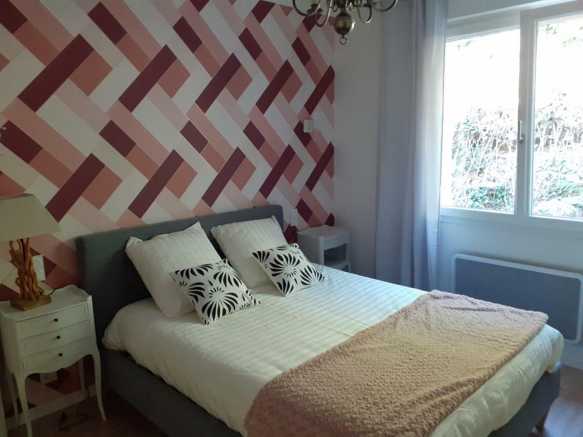 Ma Au Bord De L'eau Guest house Miremont (Puy-de-Dome)